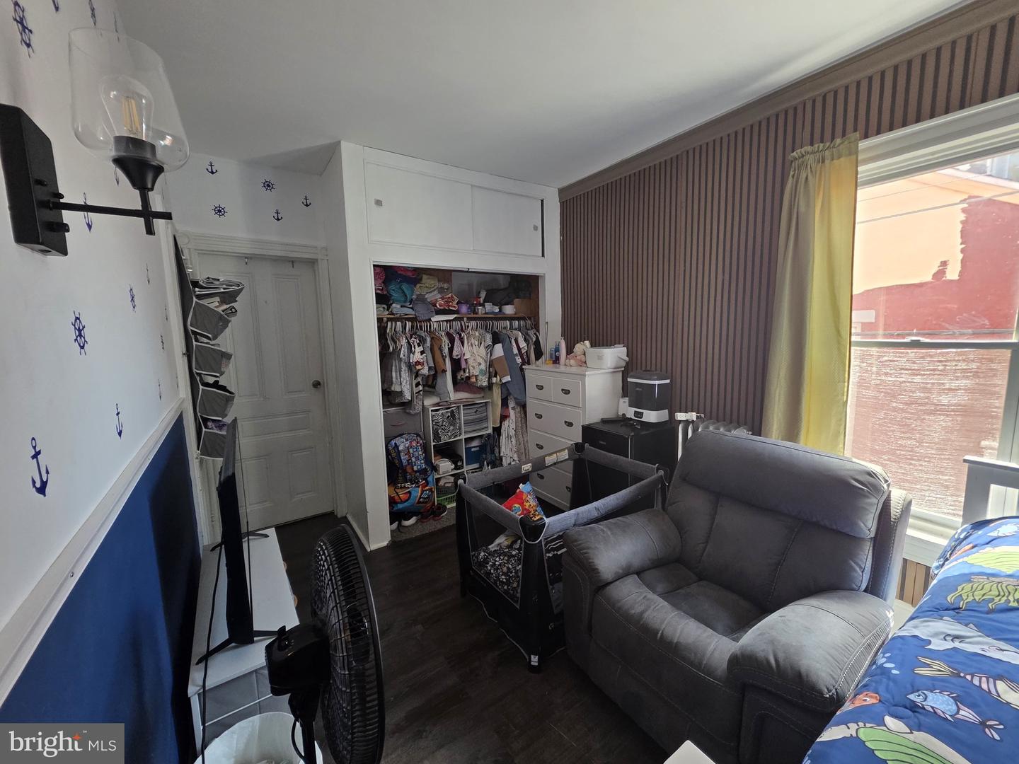 1133 Douglass St Property Photo 18
