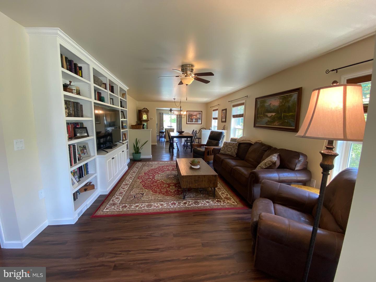 4 Wagtail Ct Property Photo 5