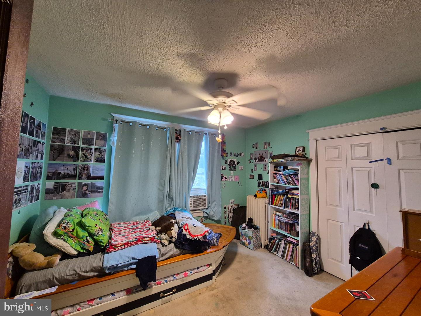 300 E Walnut St Property Photo 14