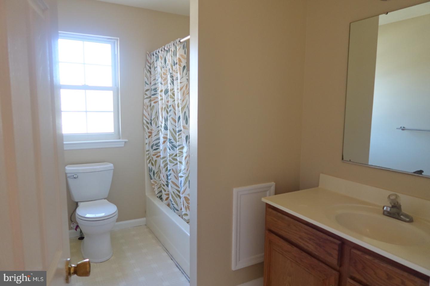4581 Green Tree Rd Property Photo 13