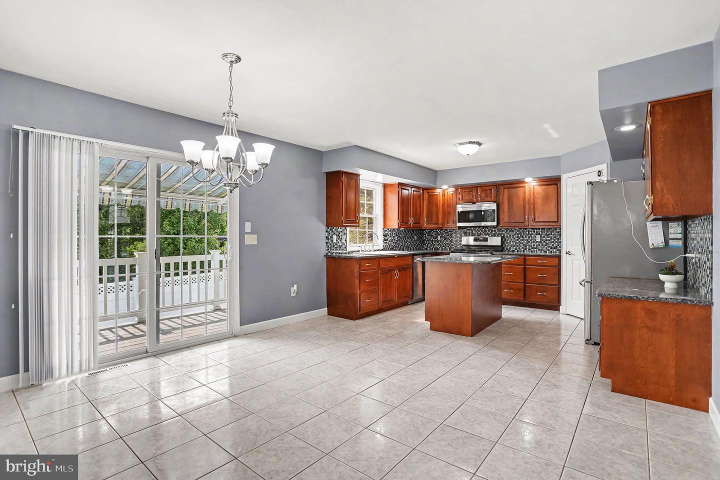 1036 Meadow Dr Property Photo 13