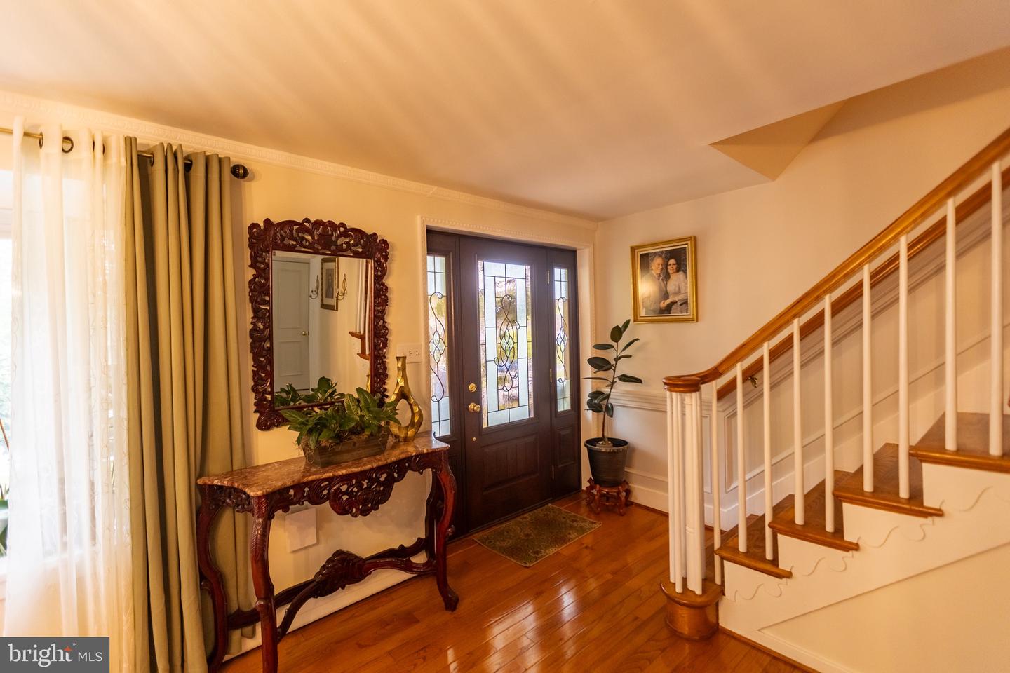 422 Carsonia Ave Property Photo 9