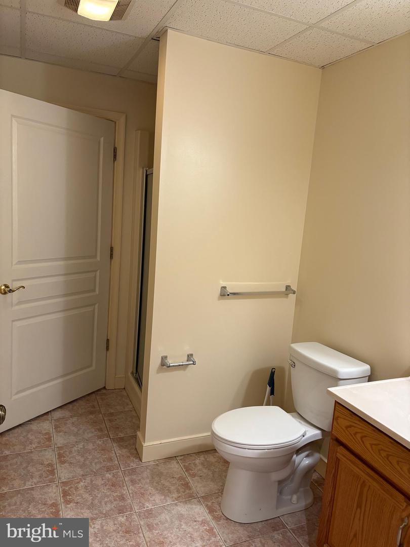 101 Robert Rd Property Photo 32