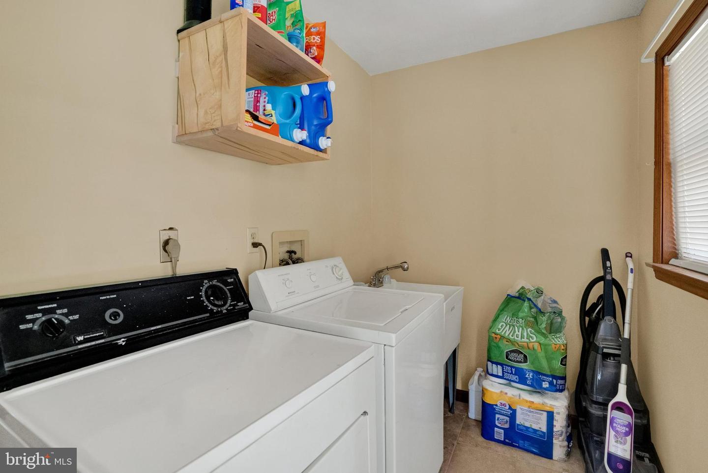 619 Calco Ave Property Photo 15