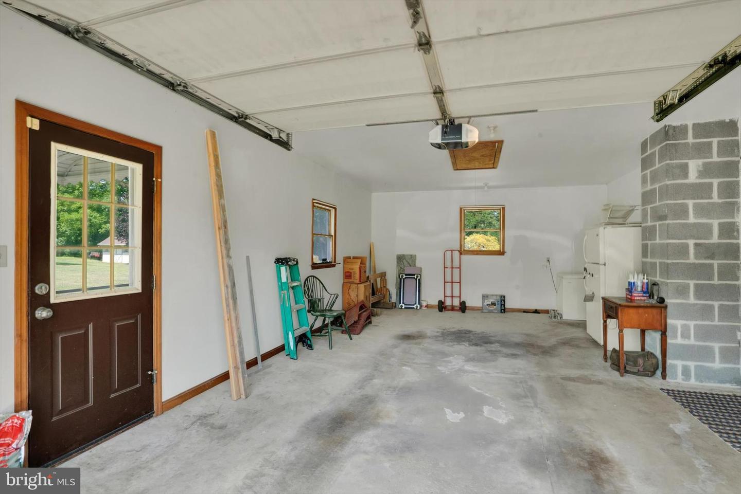 619 Calco Ave Property Photo 17