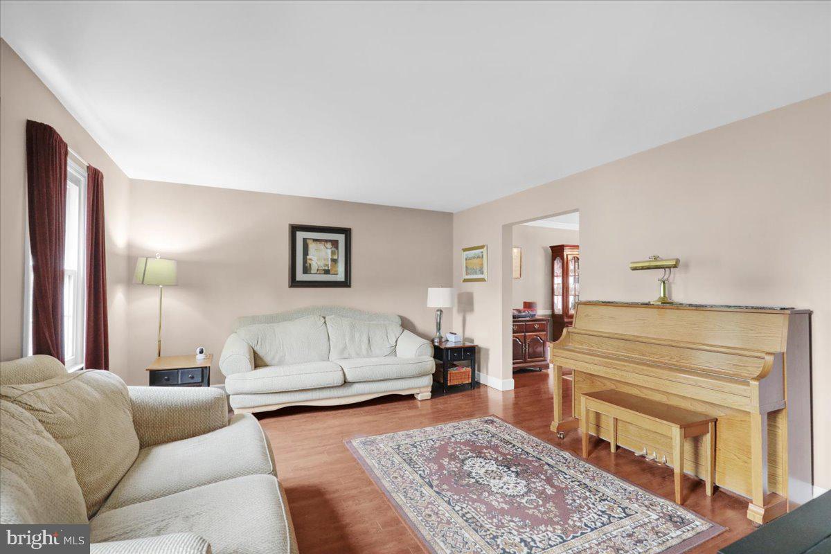 456 Mountain Home Rd Property Photo 4