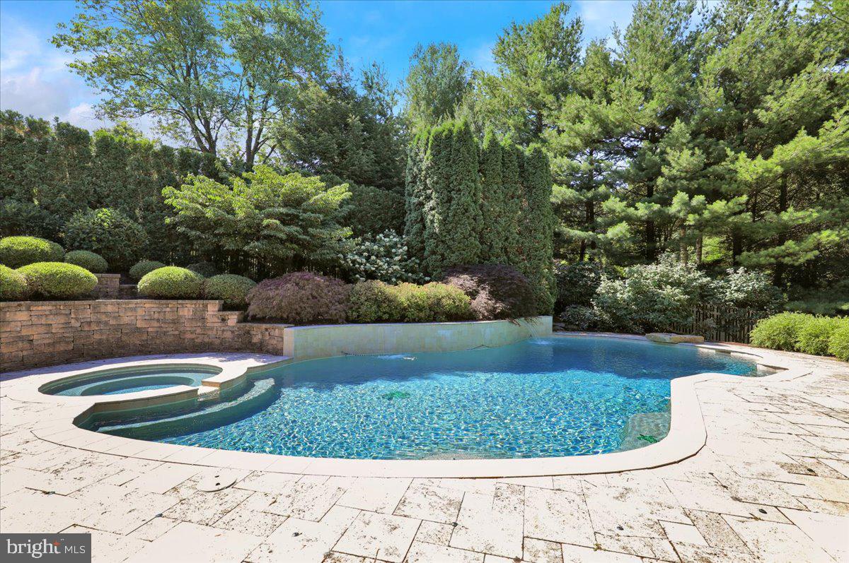 4 Tanager Dr Property Photo 6