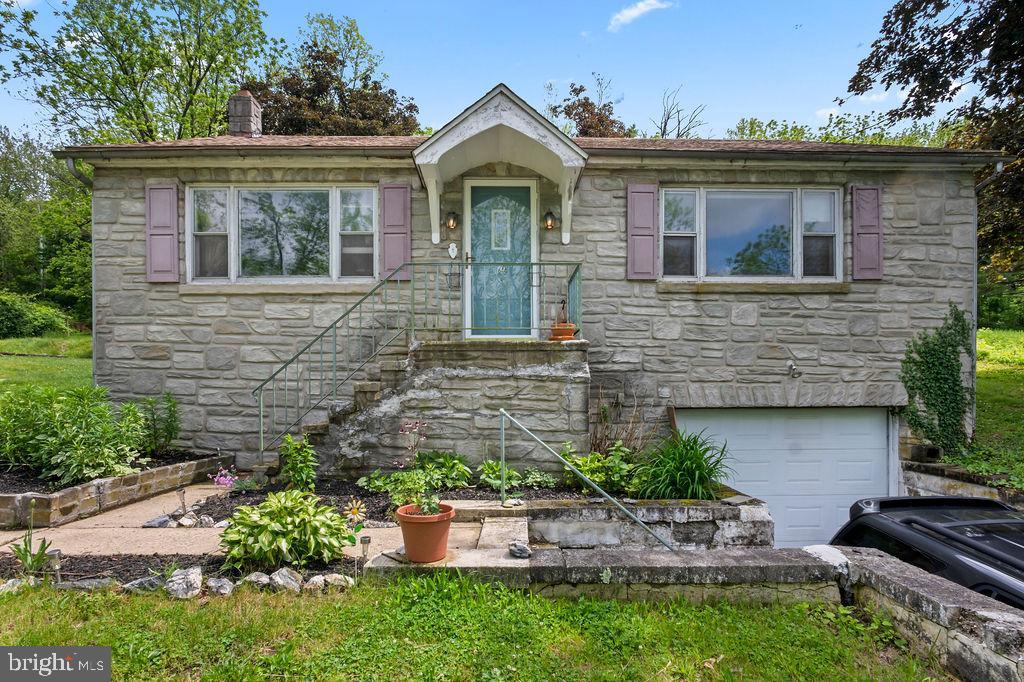1644 Moselem Rd Property Photo 1