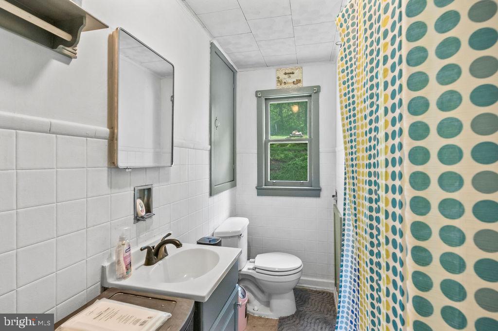 1644 Moselem Rd Property Photo 13
