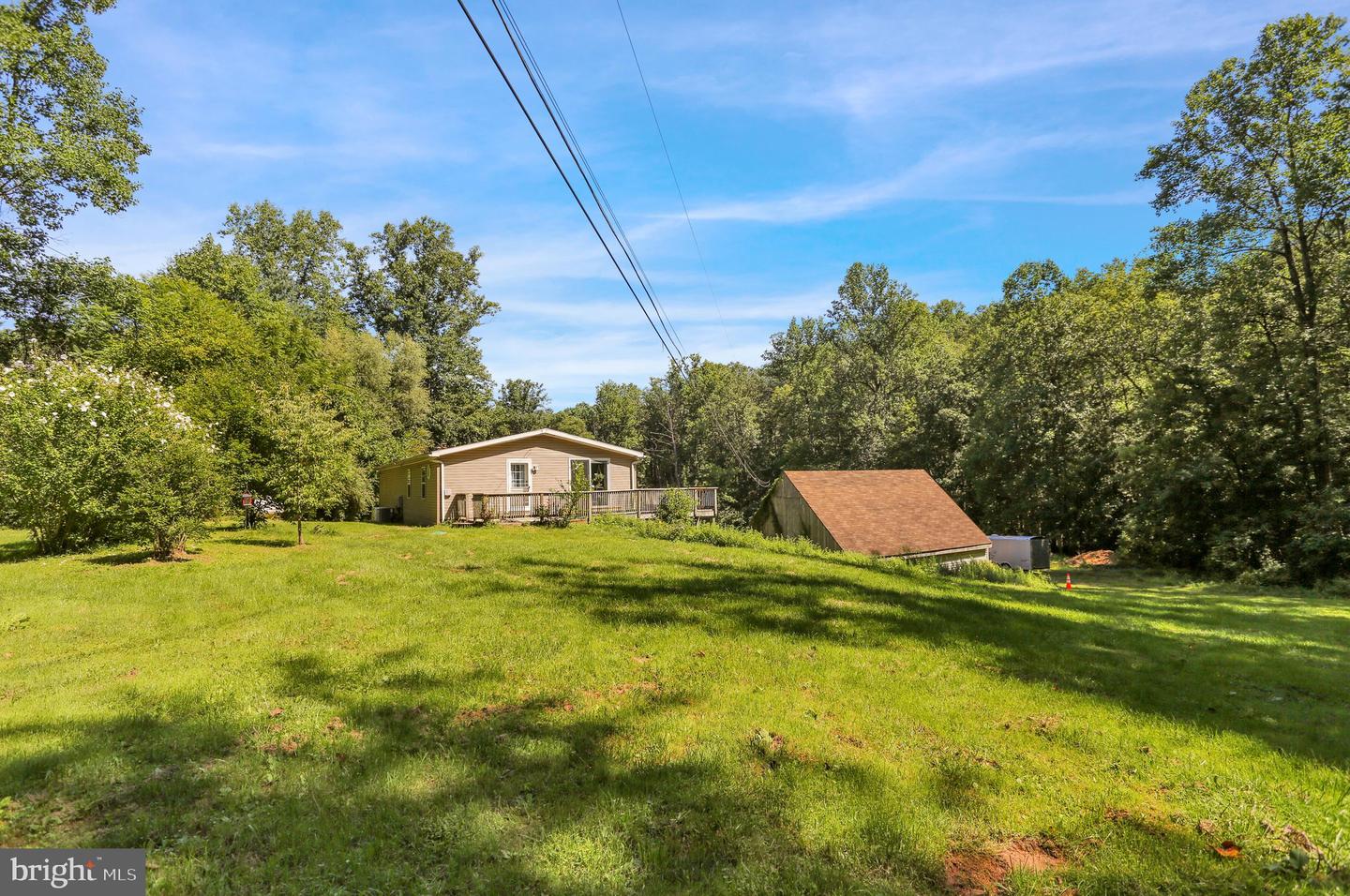 49 Speck Rd Property Photo 2