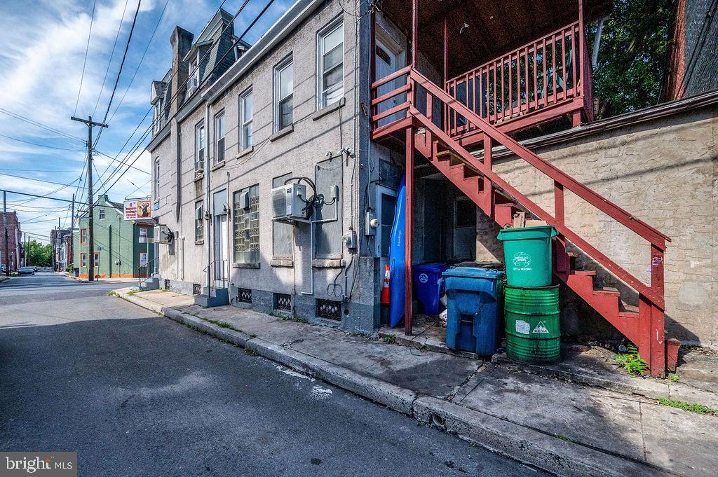 523 Bingaman St Property Photo 30