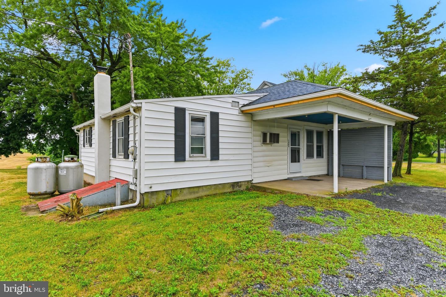 1405 & 1415 Shartlesville Rd Property Photo 35