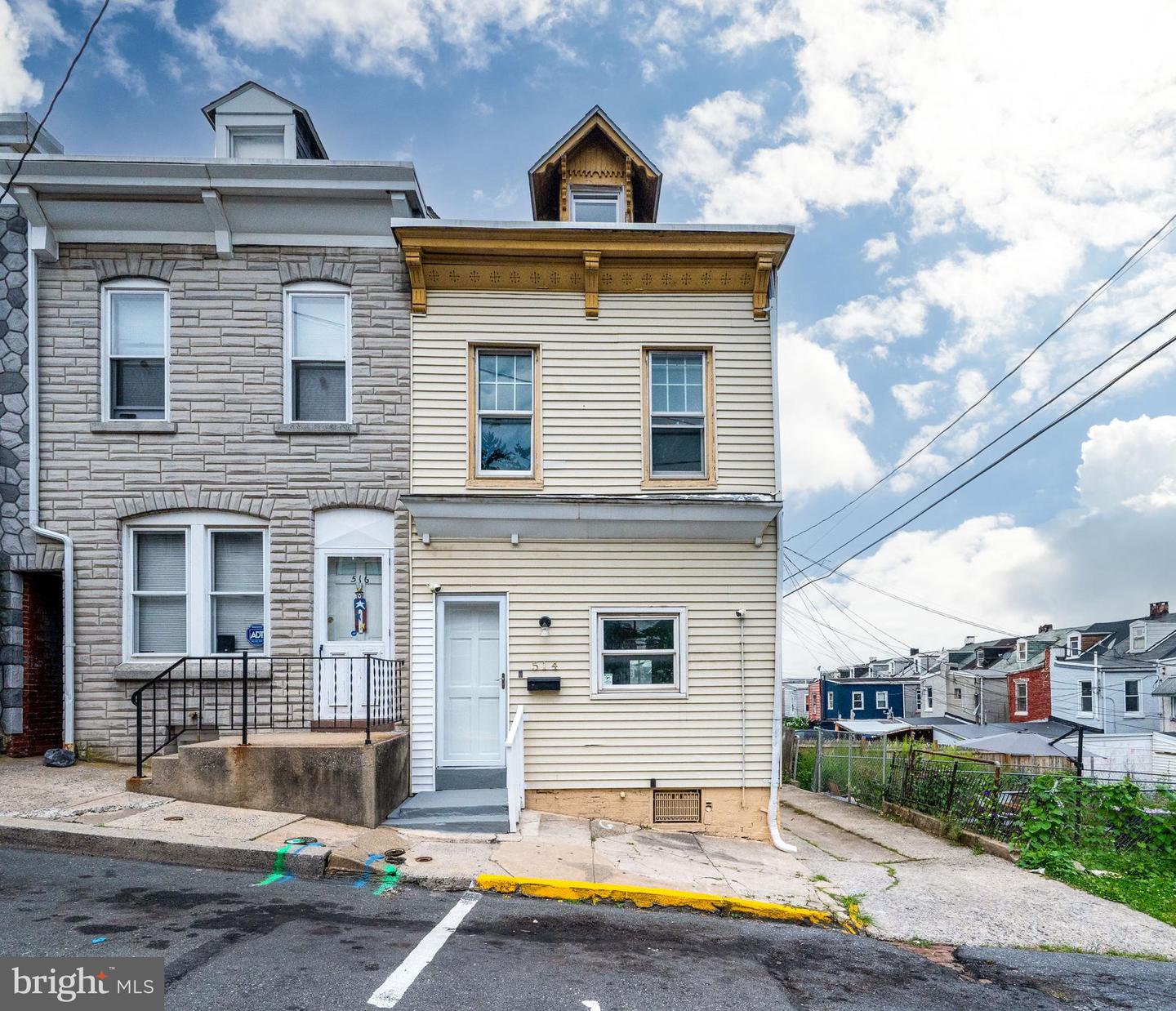 514 WUNDER ST Property Photo 1
