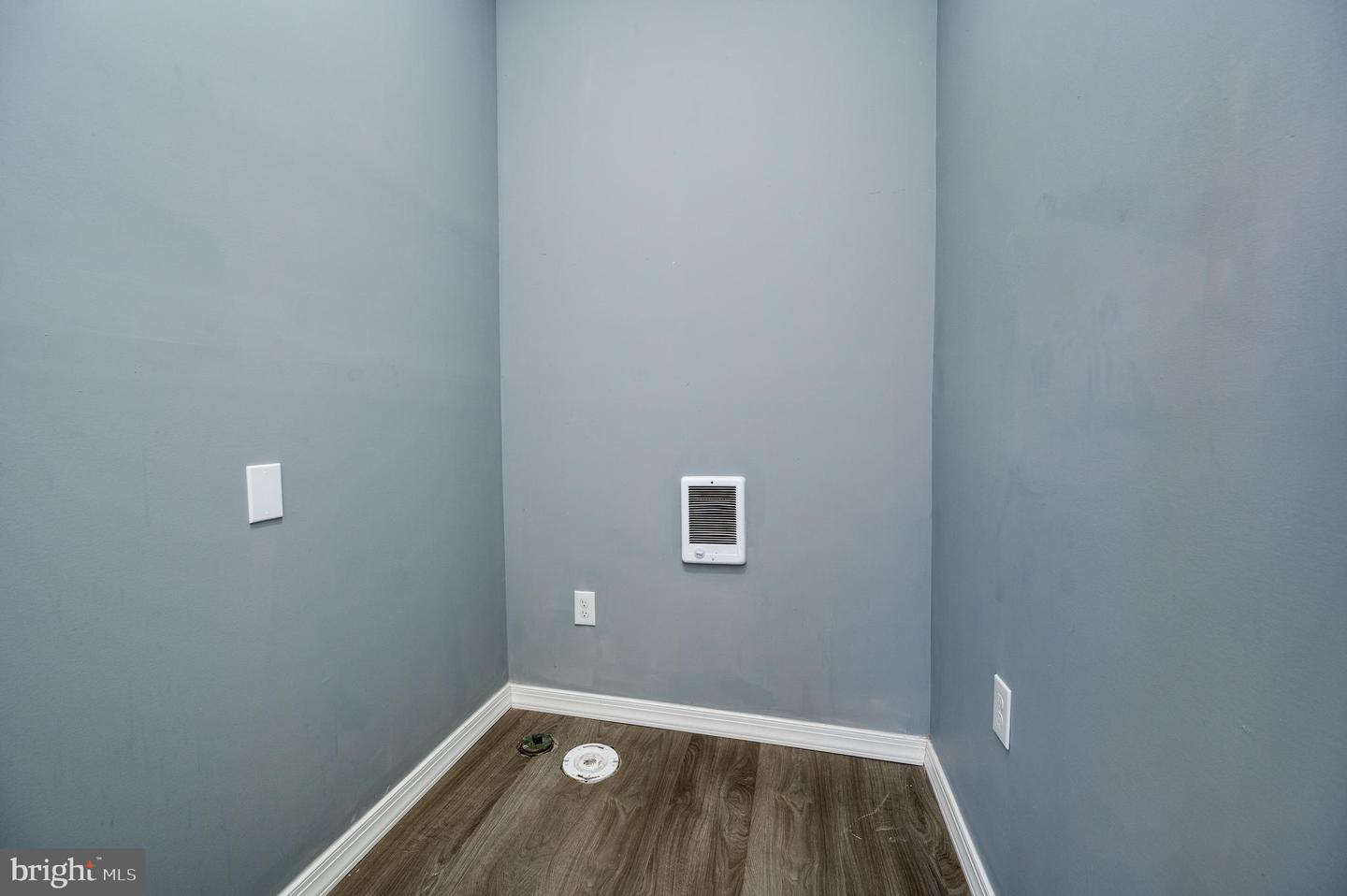 514 Wunder St Property Photo 13