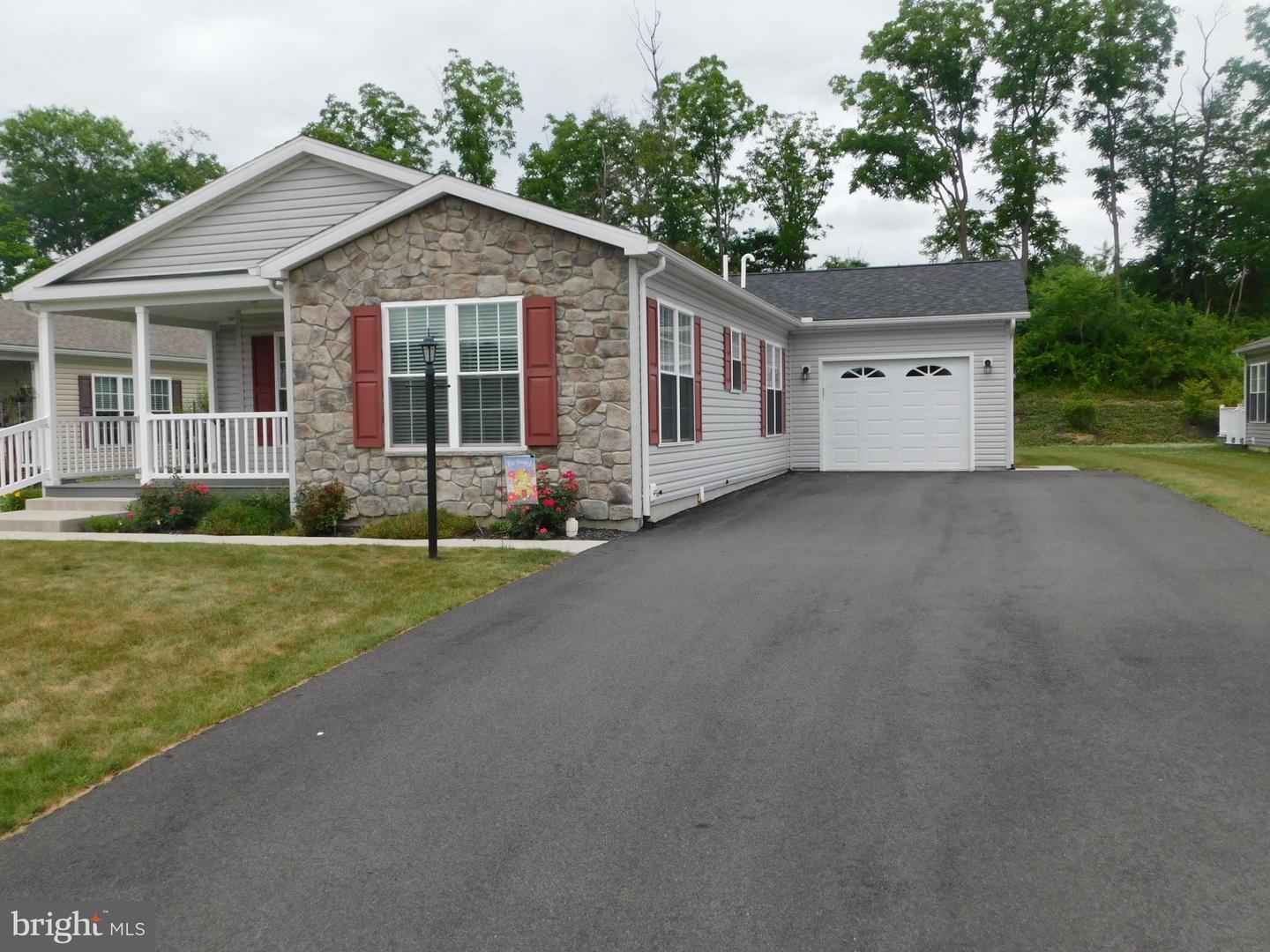 159 Eagles Watch S Property Photo 1