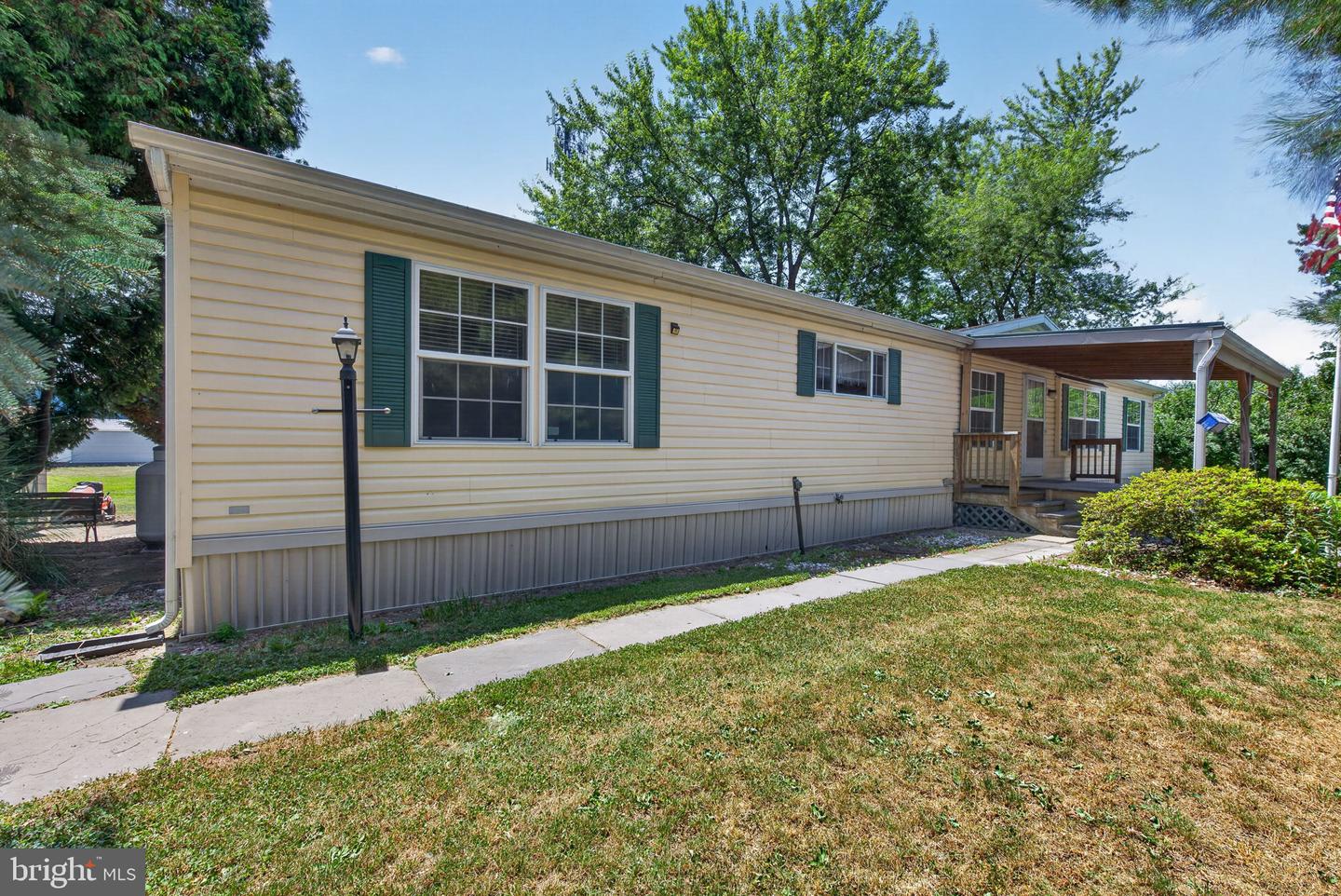 1910 Schubert Rd #8 Property Photo 4