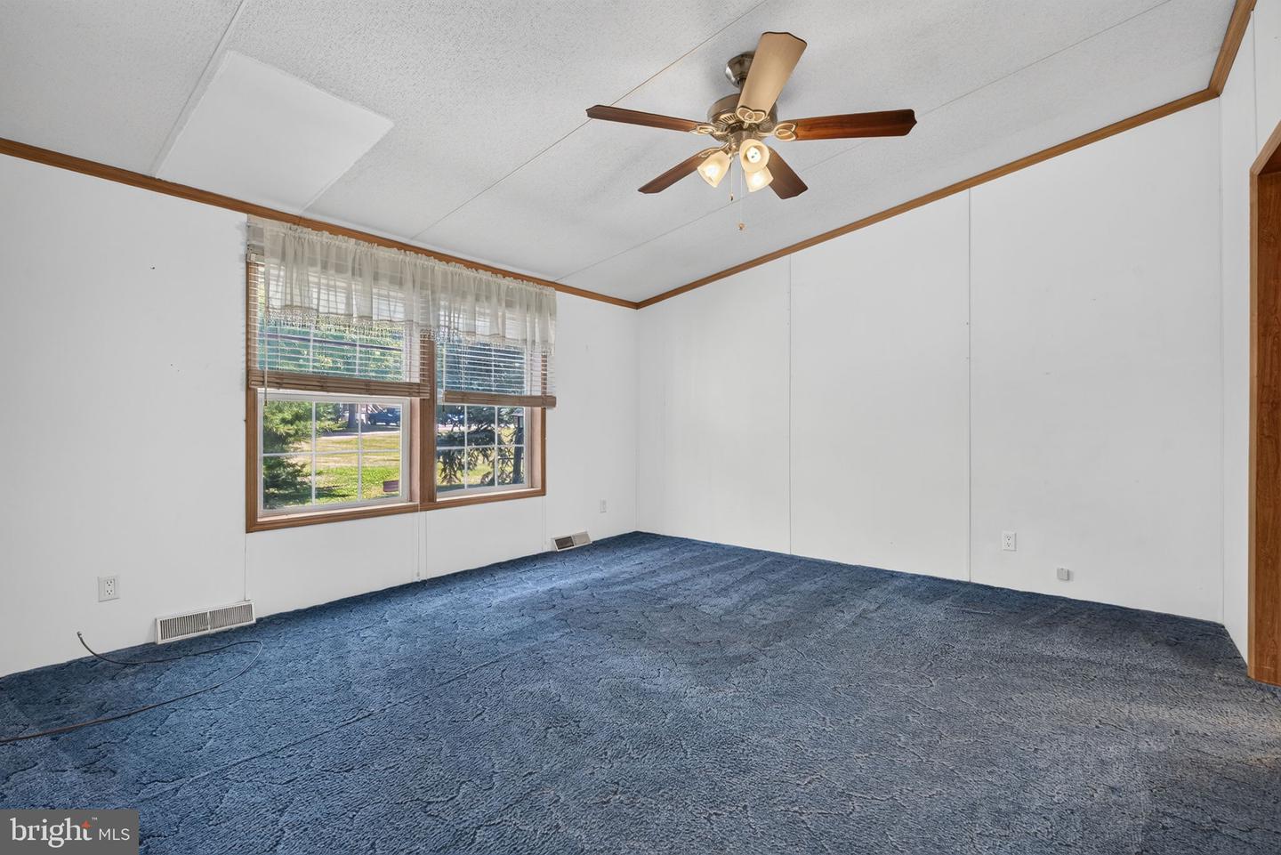 1910 Schubert Rd #8 Property Photo 19