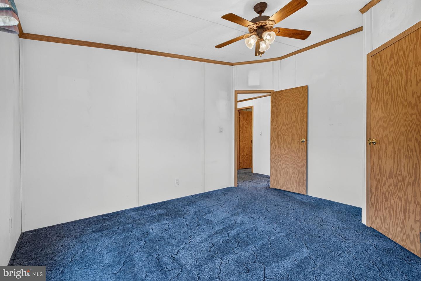 1910 Schubert Rd #8 Property Photo 24
