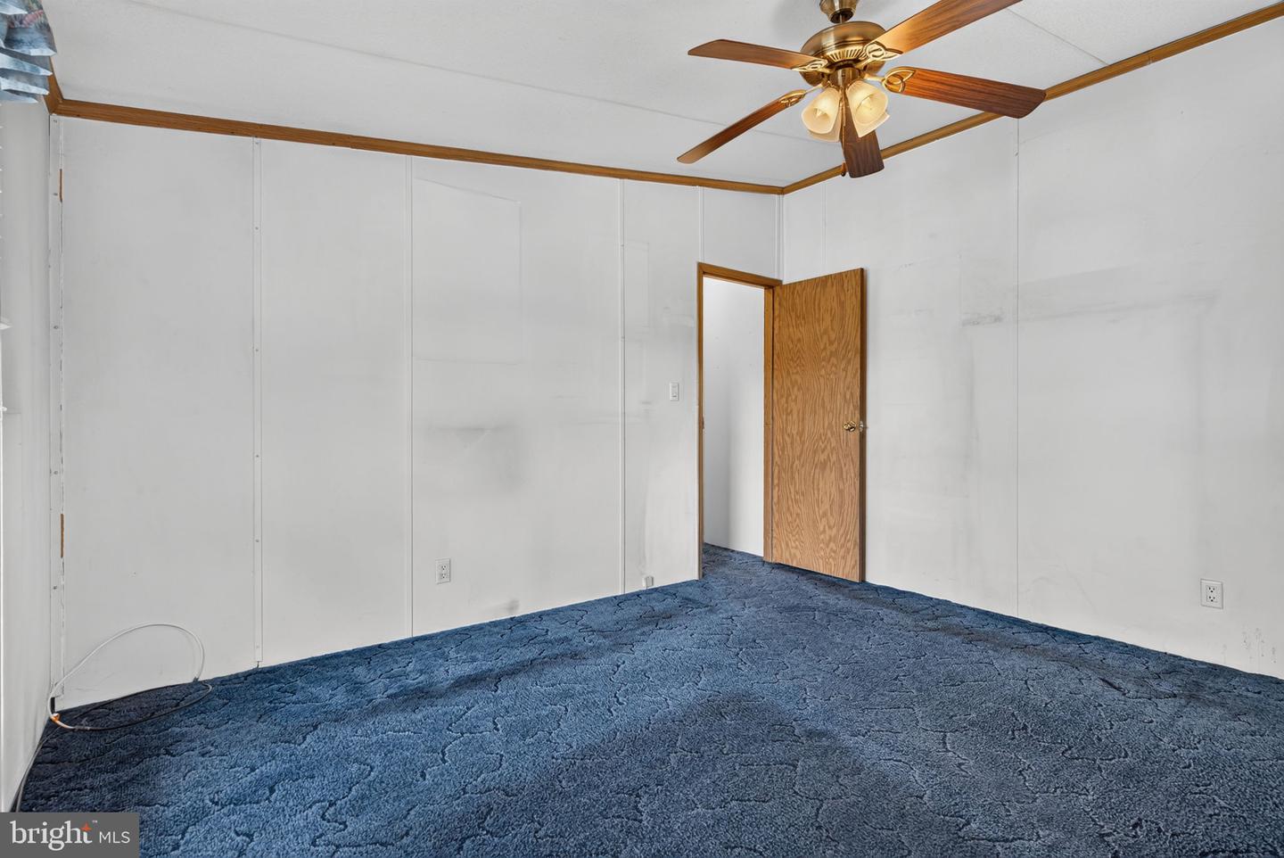 1910 Schubert Rd #8 Property Photo 29