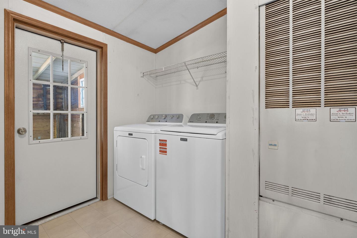 1910 Schubert Rd #8 Property Photo 30