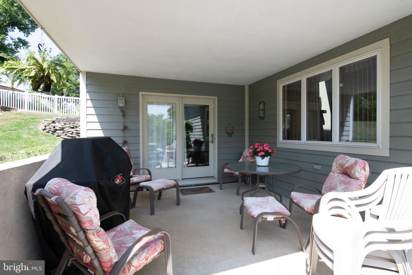 40 Gibraltar Rd Property Photo 34