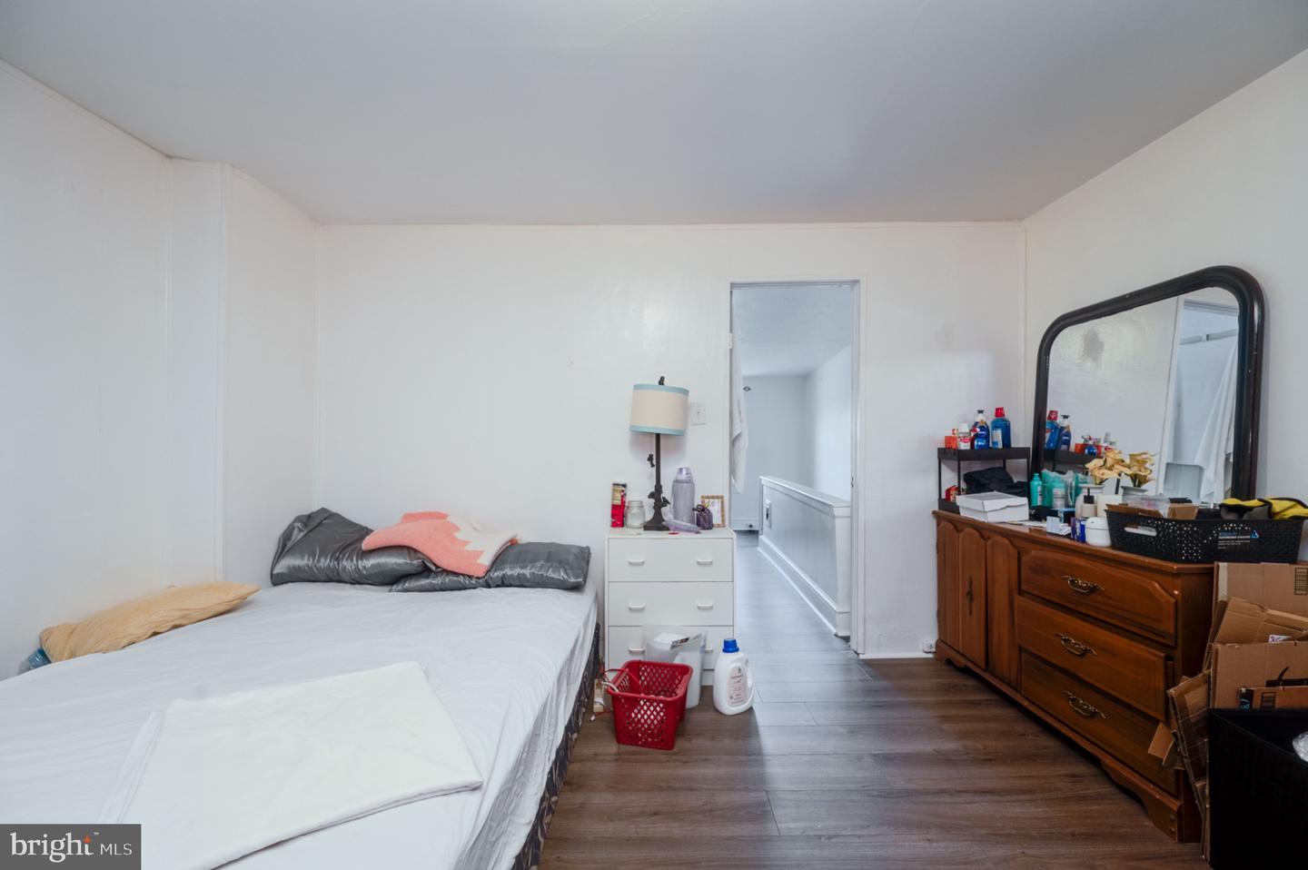 1042 Church St Property Photo 26