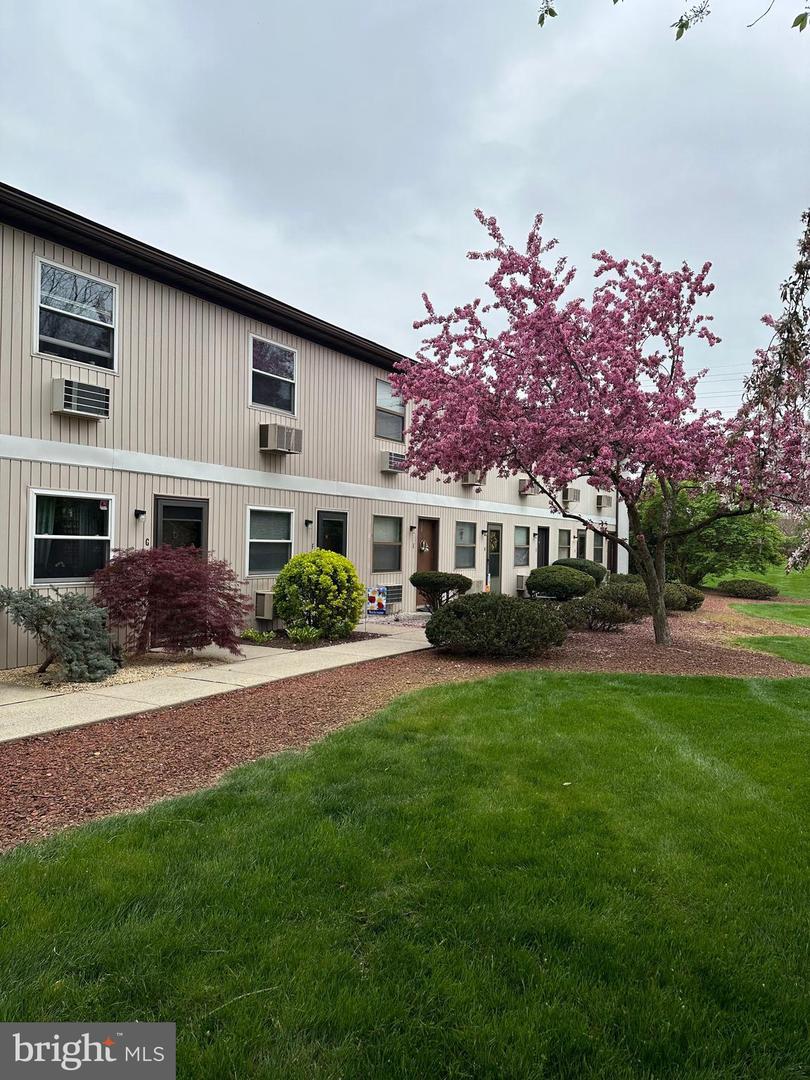 1338-f W Wyomissing Blvd Property Photo 1