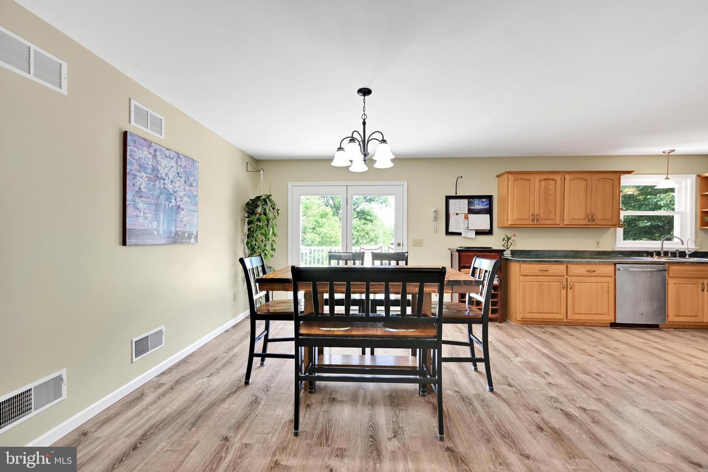 680 New Schaefferstown Rd Property Photo 25