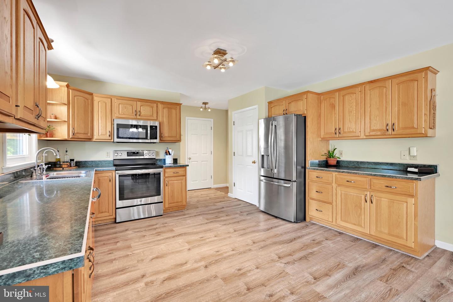 680 New Schaefferstown Rd Property Photo 28