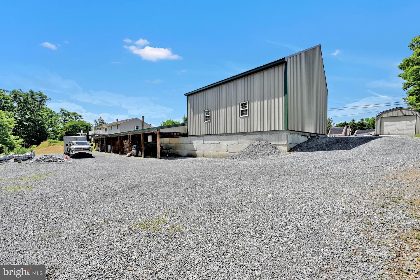 680 New Schaefferstown Rd Property Photo 57