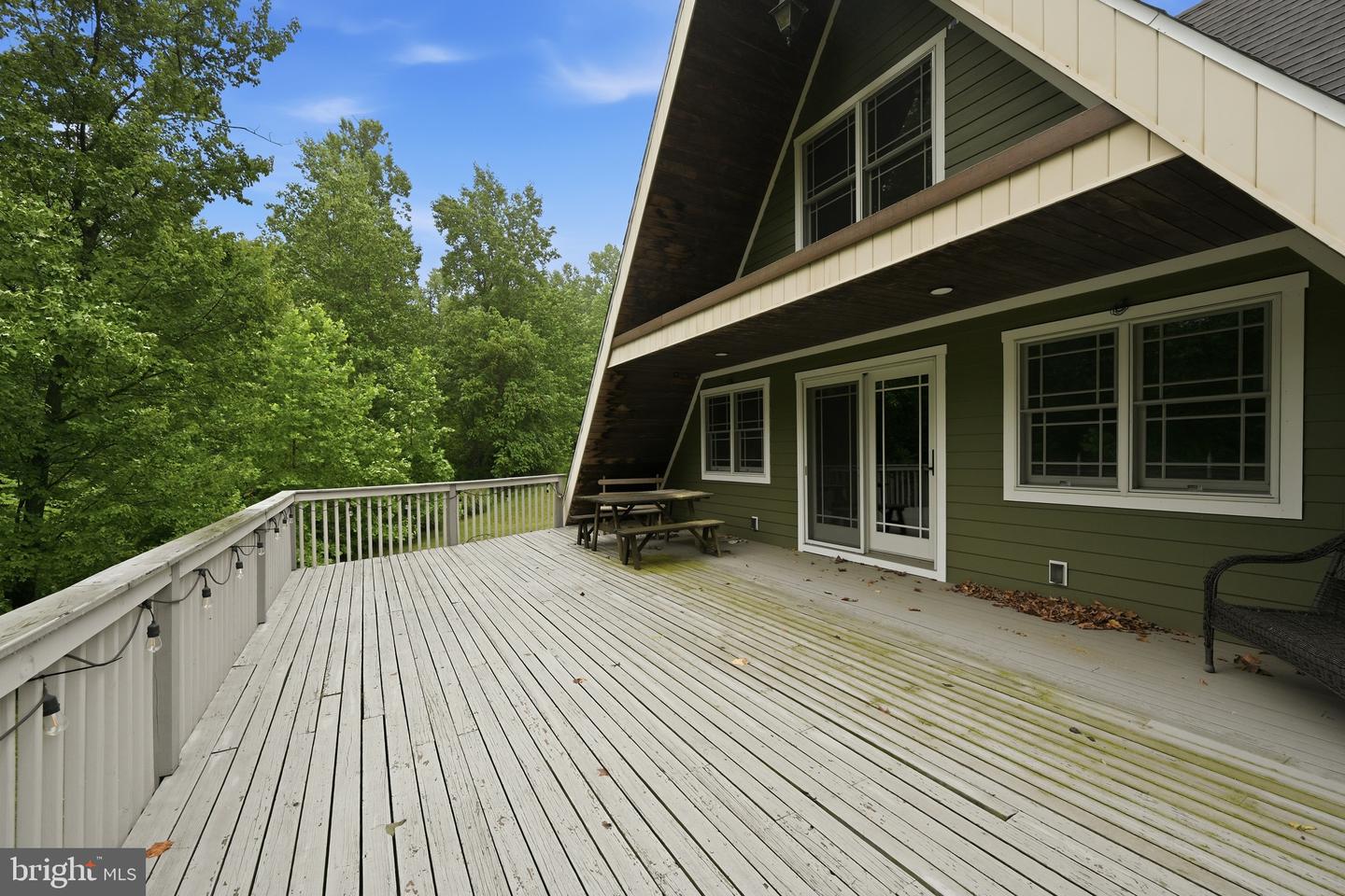 665 Fairmont Ave Property Photo 38