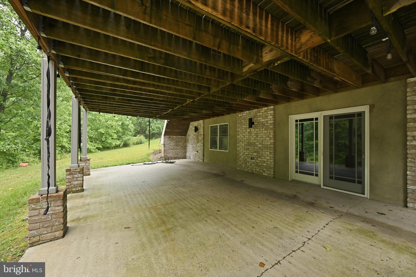 665 Fairmont Ave Property Photo 39