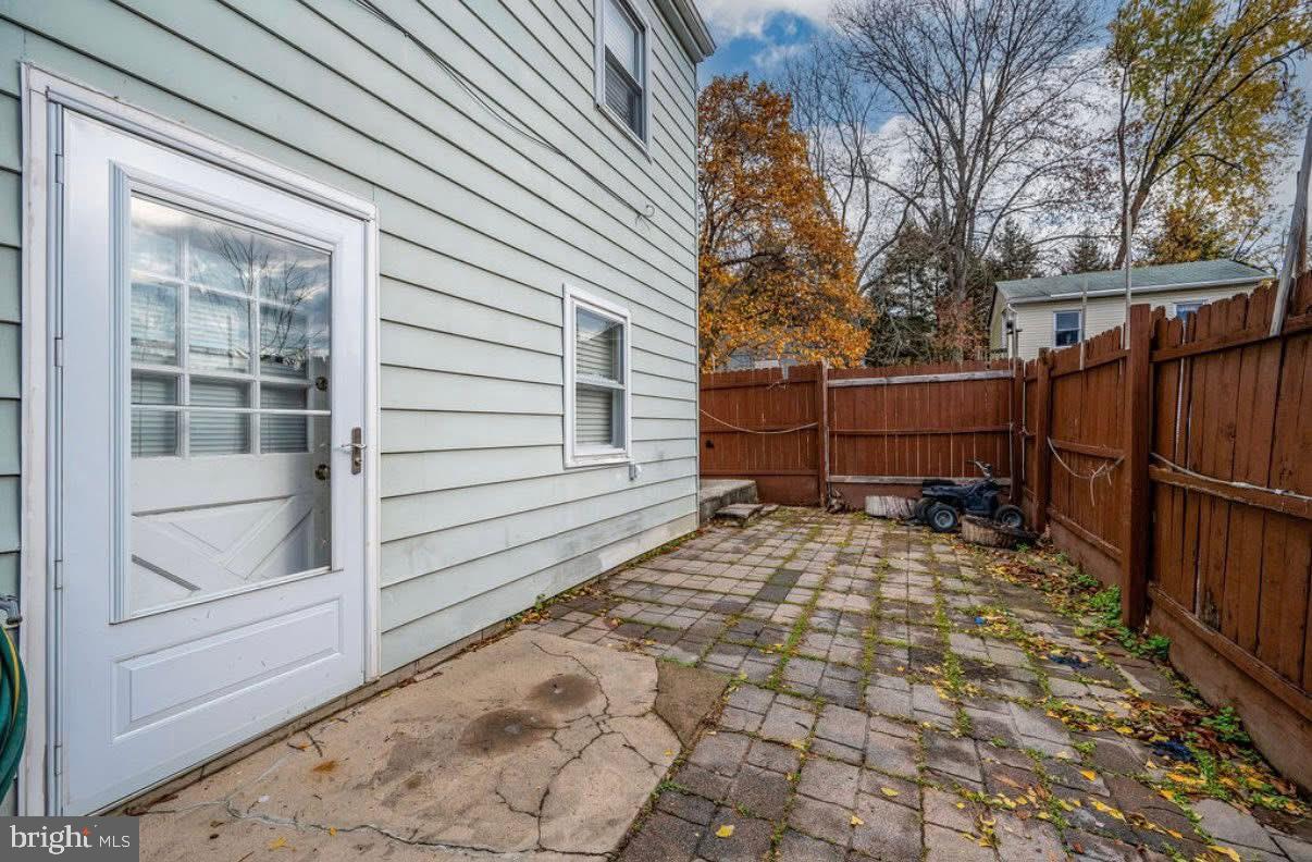 3019 Kutztown Rd Property Photo 3