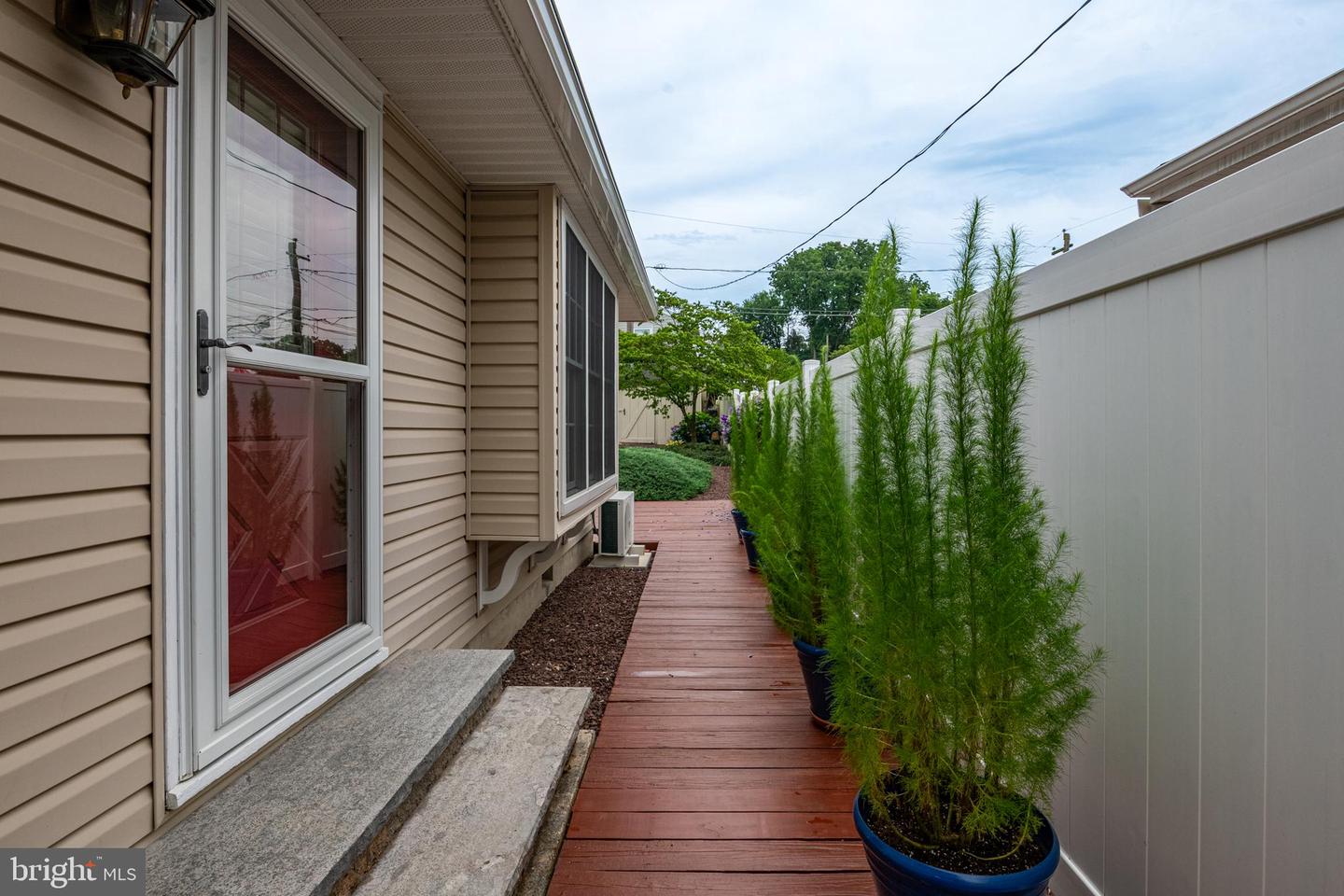 410 Harvard Blvd Property Photo 35