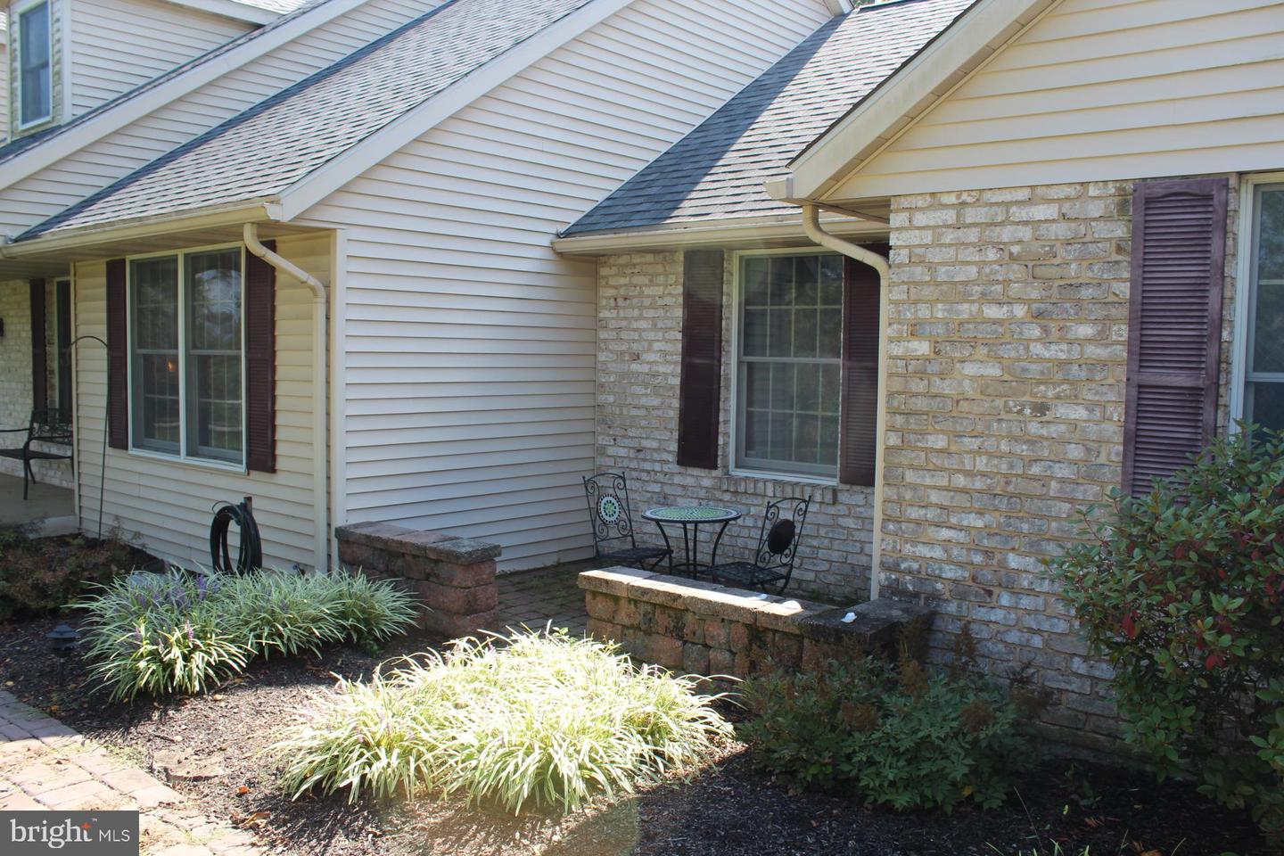 250 Indian Ln Property Photo 3