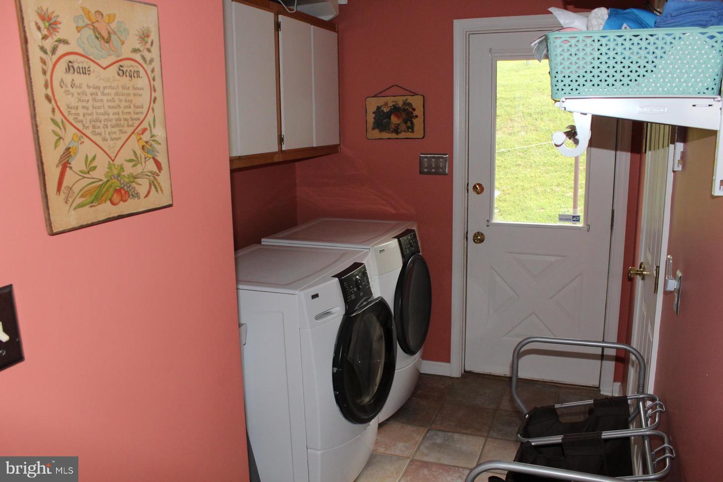 250 Indian Ln Property Photo 28