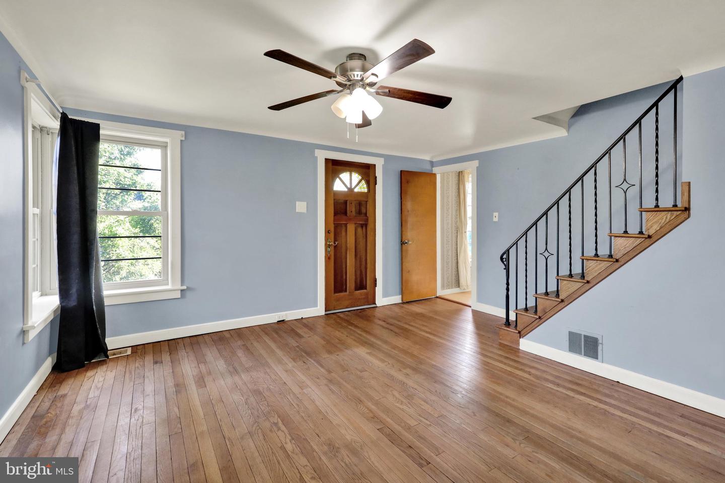 24 Ardmore Ave Property Photo 18