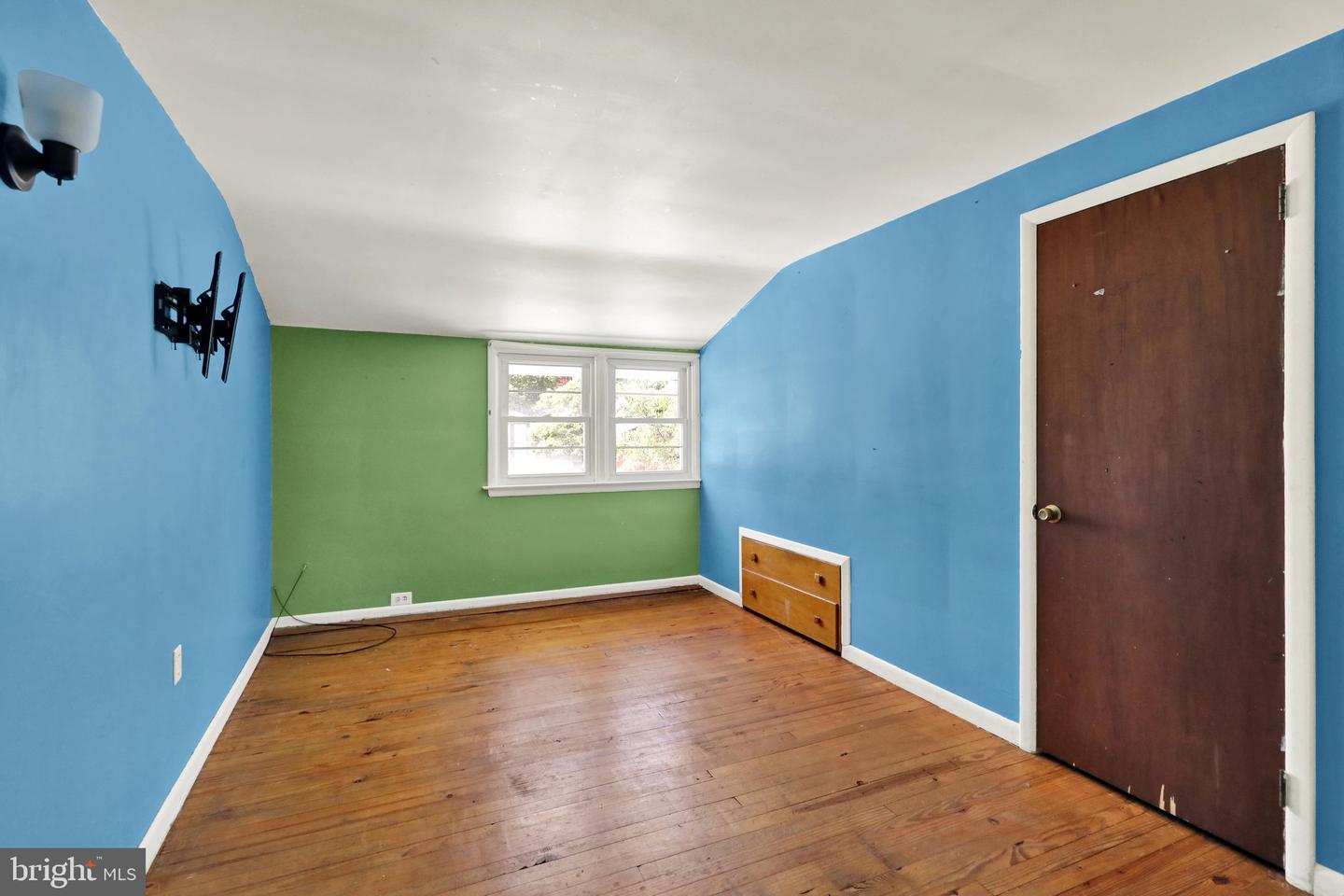 24 Ardmore Ave Property Photo 29