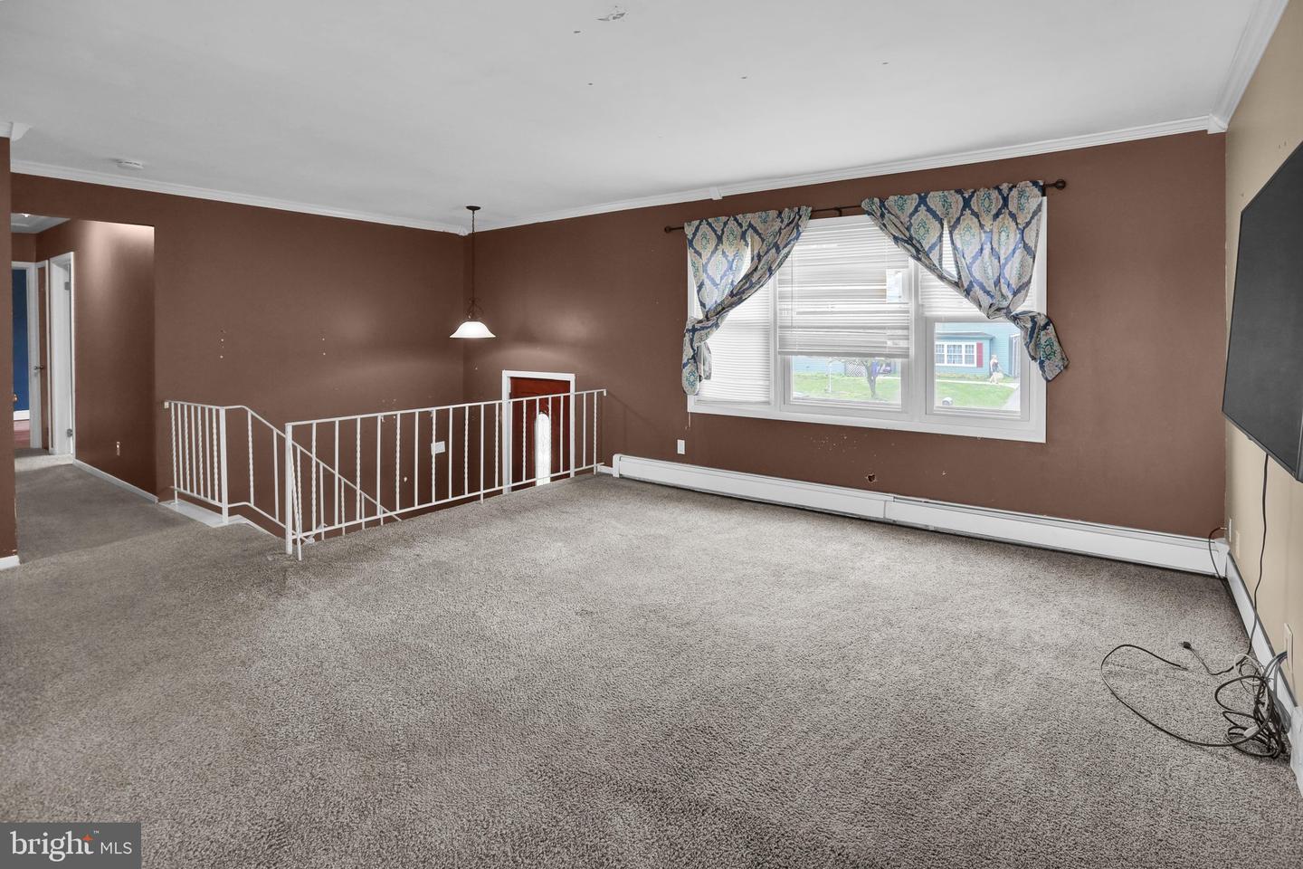 537 Marshall Ave Property Photo 8