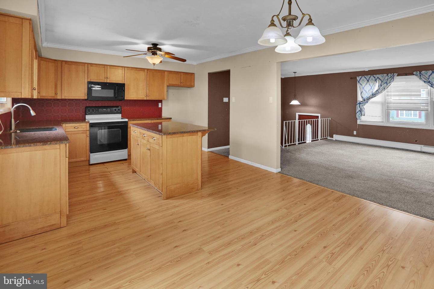 537 Marshall Ave Property Photo 10
