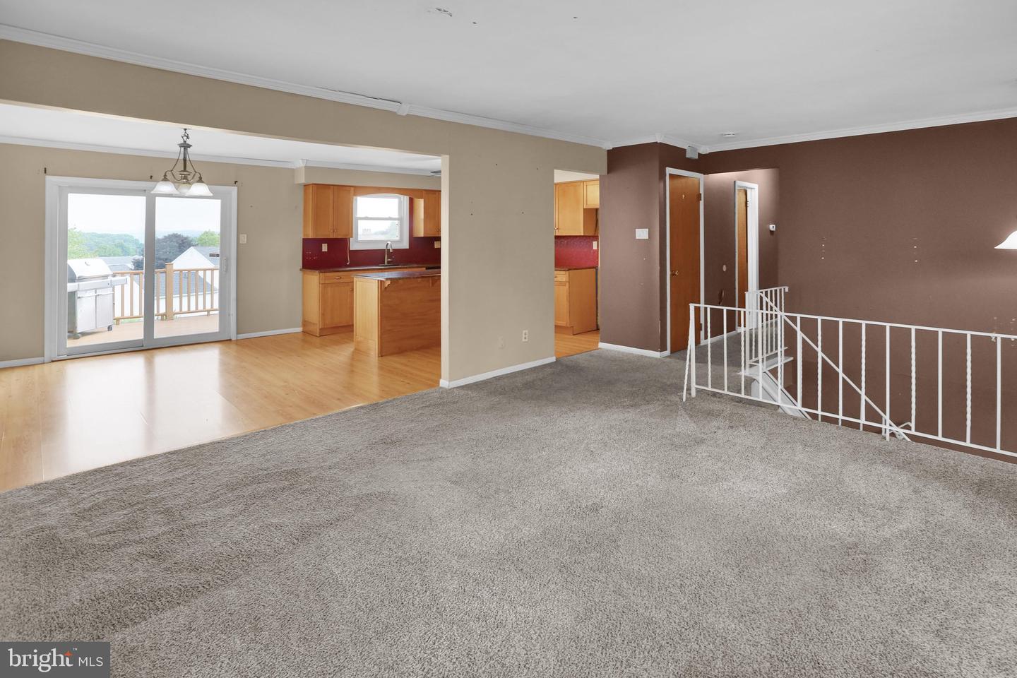 537 Marshall Ave Property Photo 12