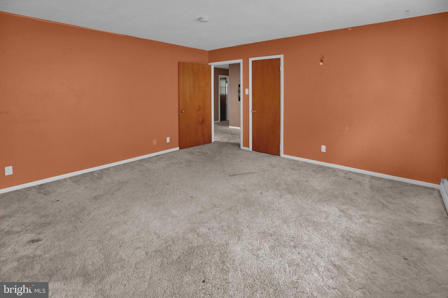 537 Marshall Ave Property Photo 32
