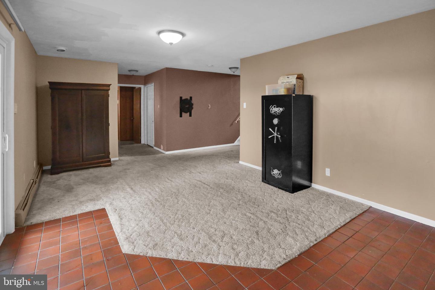 537 Marshall Ave Property Photo 34