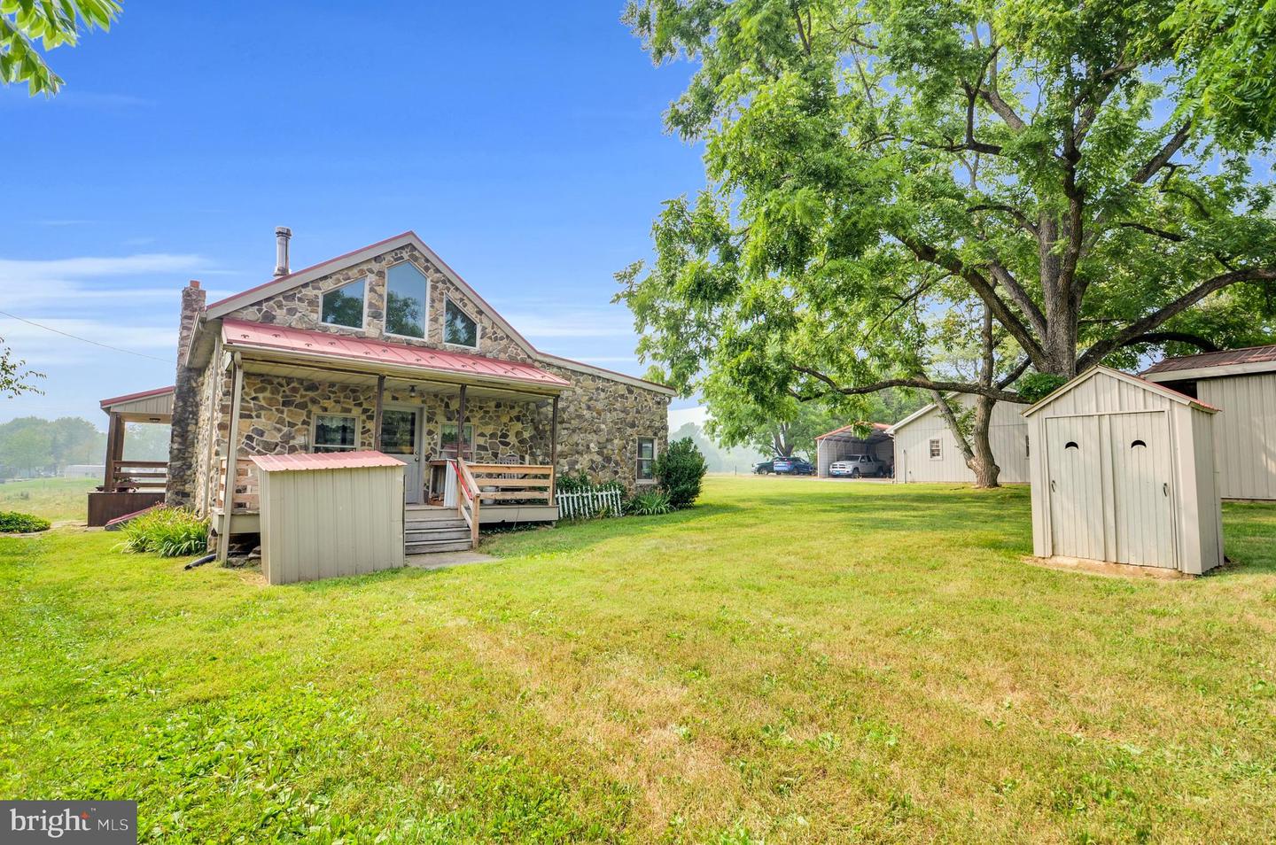 3390 Mountain Rd Property Photo 1