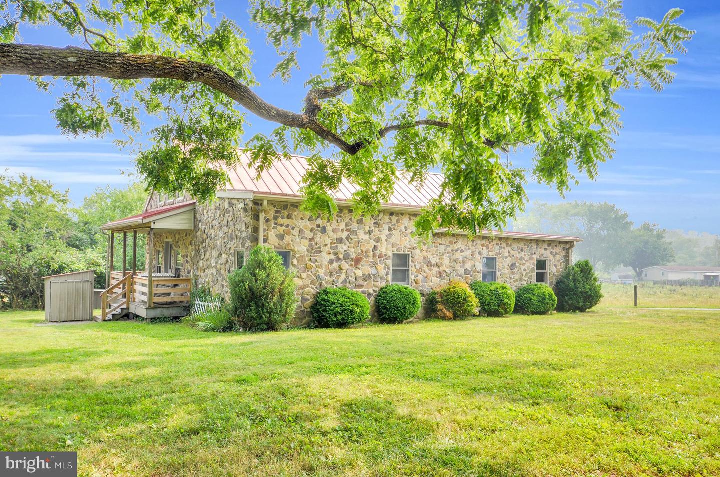 3390 Mountain Rd Property Photo 8