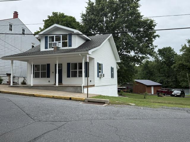 344 Port Clinton Ave Property Photo 2