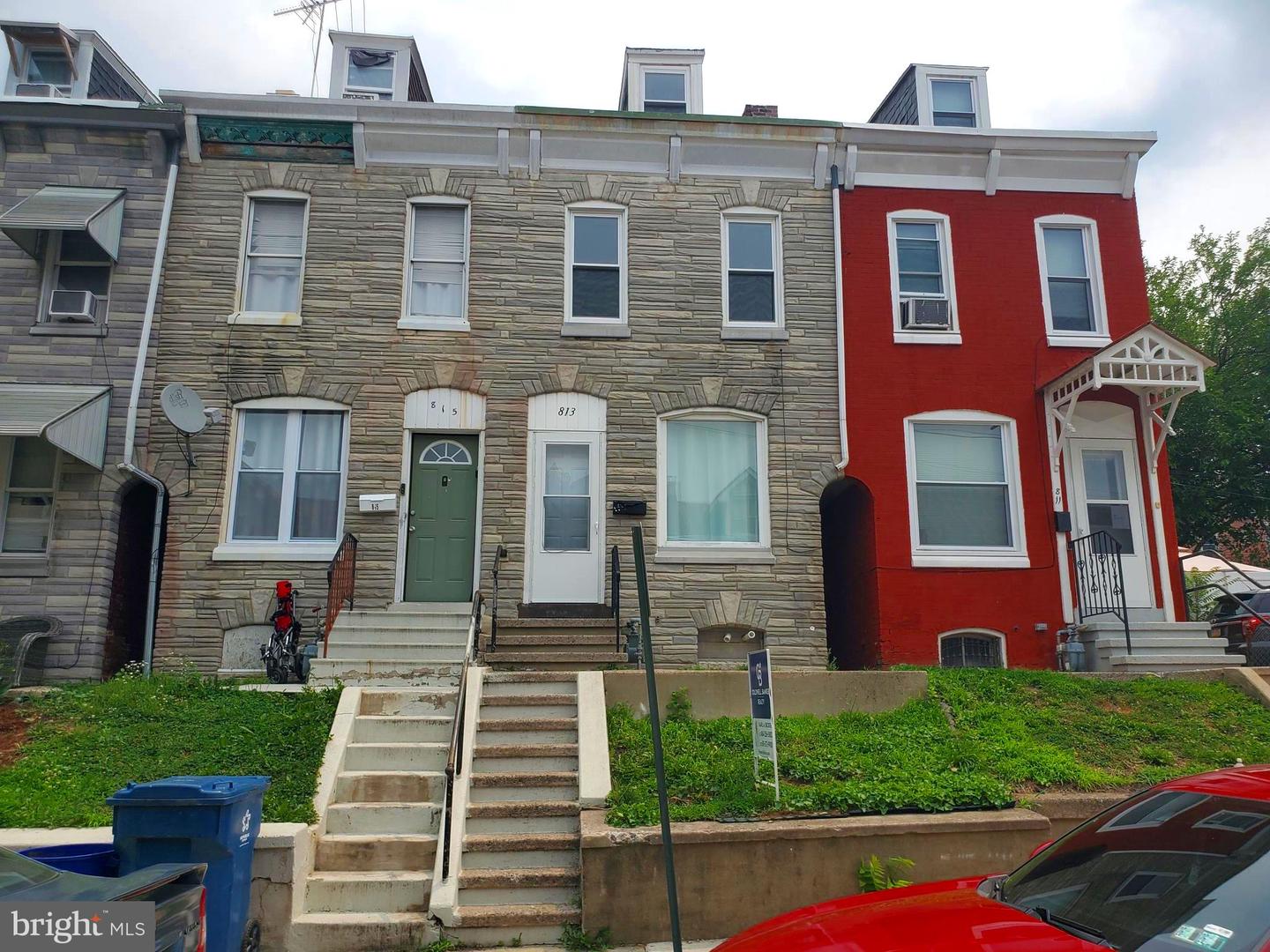 813 Locust St Property Photo 1