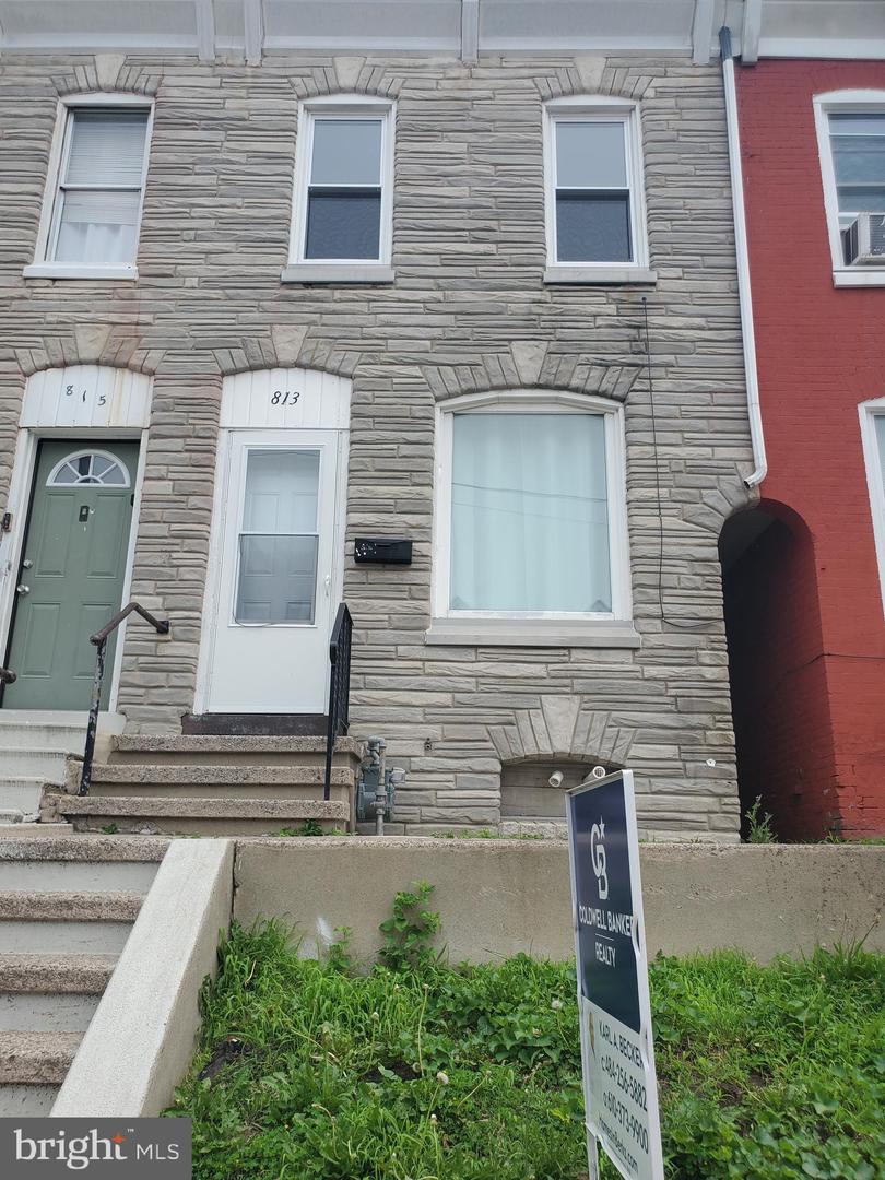 813 Locust St Property Photo 2