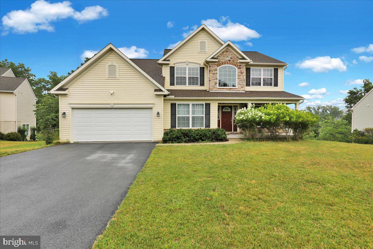 181 Scotland Dr Property Photo 1