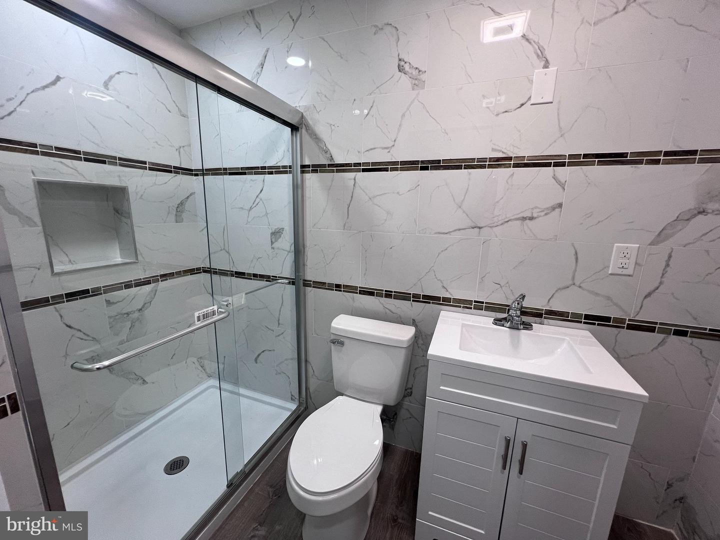307 Fairview St #1fl Property Photo 8